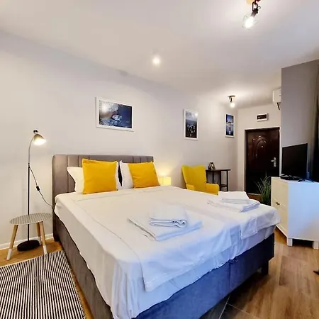 Blumar 1 In Super Center Daire Burgaz